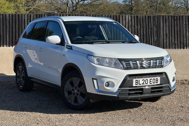 Suzuki Vitara 1.4 Boosterjet SZ-T 5dr Hatchback Petrol WHITE
