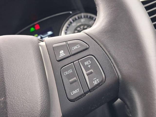 2024 Suzuki S-Cross 1.5 Hatchback Motion