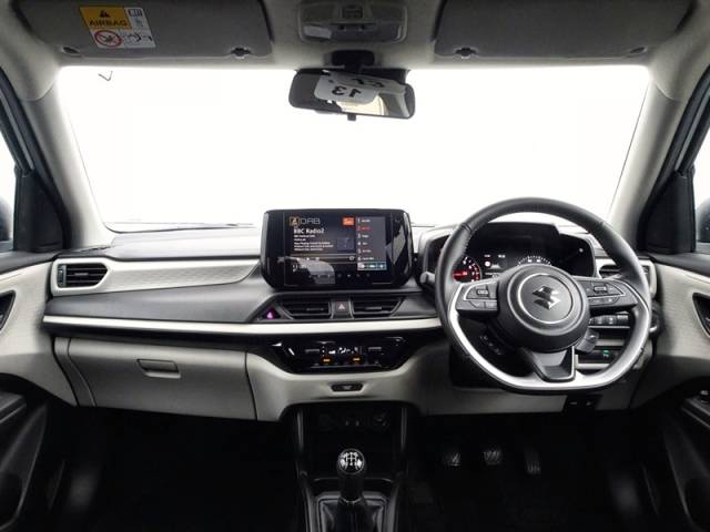 Suzuki Swift 1.2 MHEV Motion Hatchback 5dr Petrol Hybrid Manual Euro 6 (s/s) (82 ps) Hatchback Hybrid White