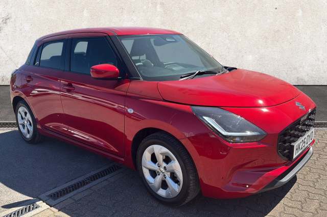 Suzuki Swift 1.2 MHEV Motion Hatchback 5dr Petrol Hybrid Manual Euro 6 (s/s) (82 ps) Hatchback Petrol Hybrid Red