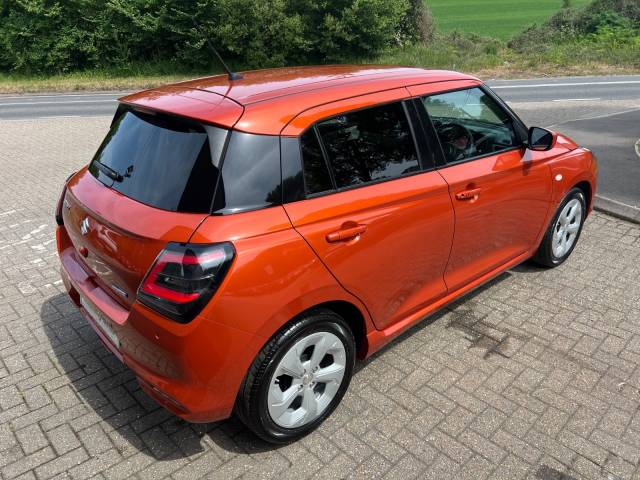 2025 Suzuki Swift 1.2 Hatchback Motion