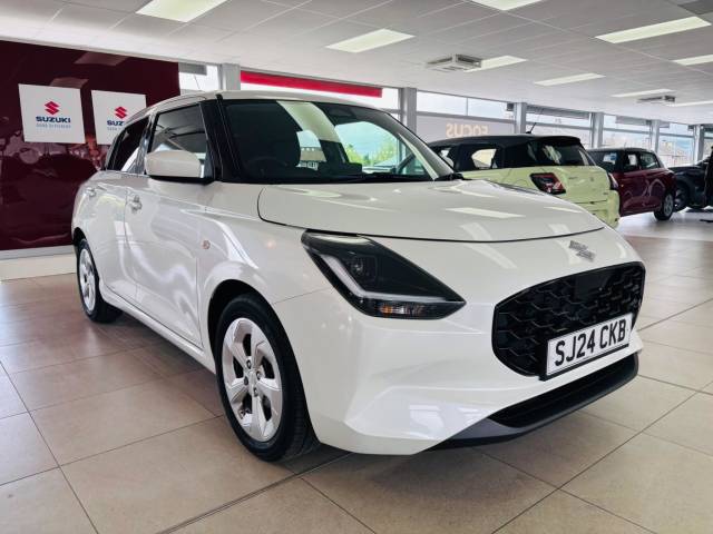 Suzuki Swift 1.2 Mild Hybrid Motion 5dr Hatchback Petrol WHITE