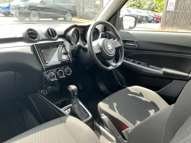 2022 Suzuki Swift 1.2 Hatchback SZ5