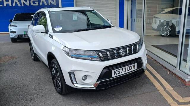 Suzuki Vitara 1.4 Boosterjet MHEV SZ5 Euro 6 (s/s) 5dr SUV Hybrid White