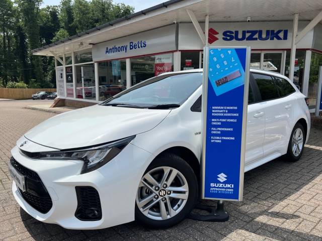 Suzuki Swace 1.8 Estate Motion Estate Petrol / Electric Hybrid