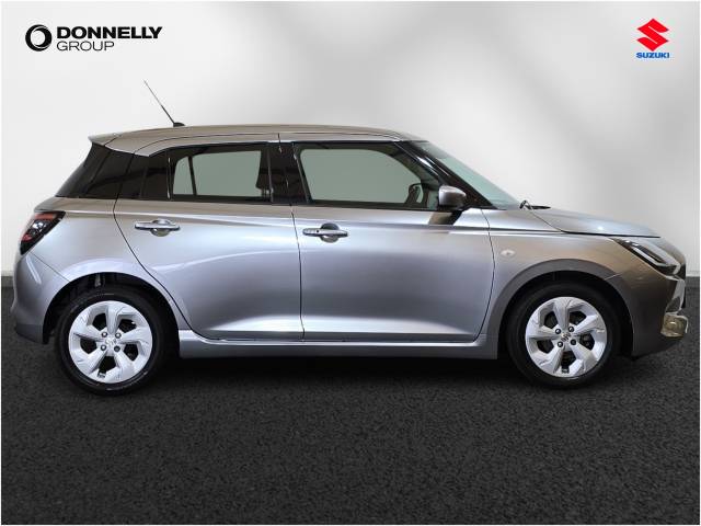 2025 Suzuki Swift 1.2 Hatchback Motion