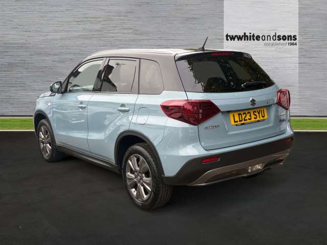 Suzuki Vitara 1.5 Full Hybrid SZT AGS