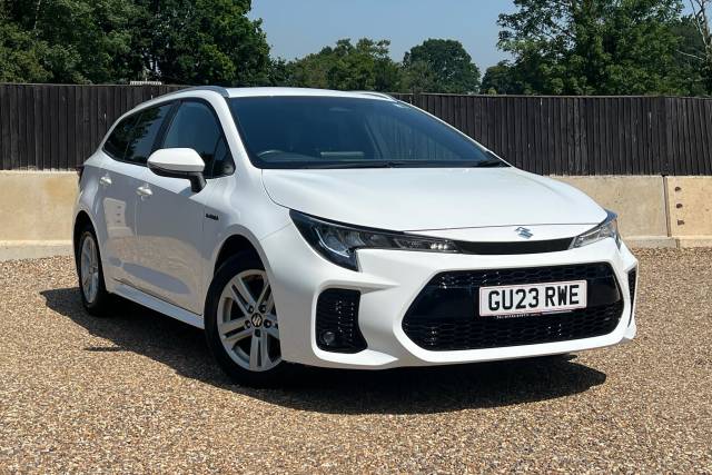 Suzuki Swace 1.8 Hybrid Motion 5dr CVT Estate Petrol/Electric Hybrid WHITE
