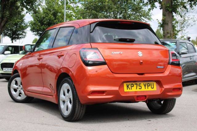 2025 Suzuki Swift 1.2 Motion Mhev