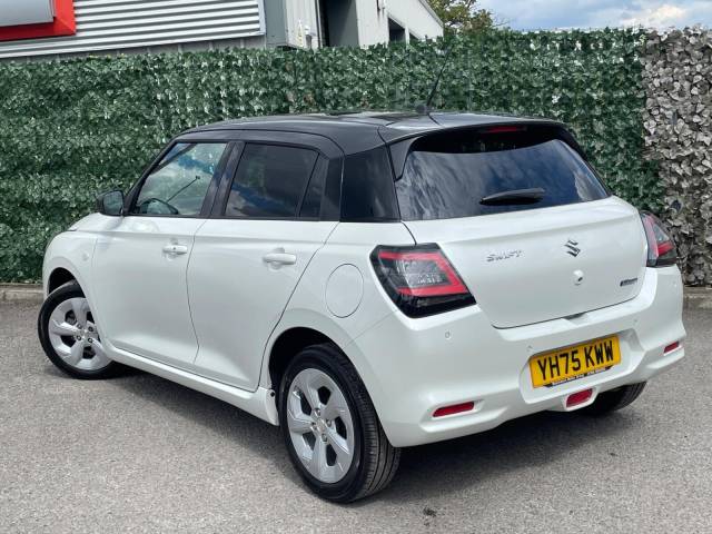 2025 Suzuki Swift 1.2 Hatchback Motion