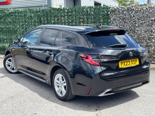 2023 Suzuki Swace 1.8 Estate Motion