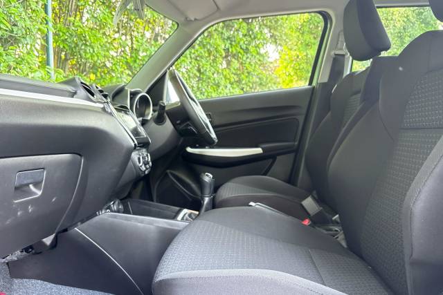 2024 Suzuki Swift 1.2 Dualjet 83 12V Hybrid SZ-L 5dr