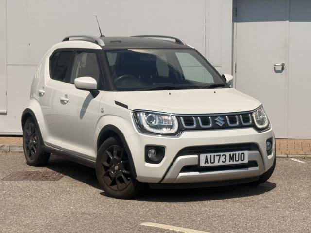 Suzuki Ignis 1.2 Hatchback SZ-T Hatchback Petrol CA1 - Pure White Pearl / Black Roof