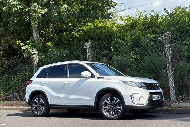 Suzuki Vitara 1.4 Boosterjet MHEV SZ5 SUV 5dr Petrol Hybrid Manual Euro 6 (s/s) (129 ps) SUV Hybrid White