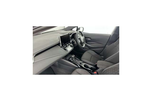 2025 Suzuki Swace 1.8 Hybrid Motion Estata