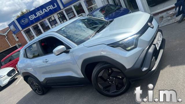 Suzuki E-vitara 0.0 135kW Motion ALLGRIP-e 61kWh 5dr Auto Hatchback Electric SILVER