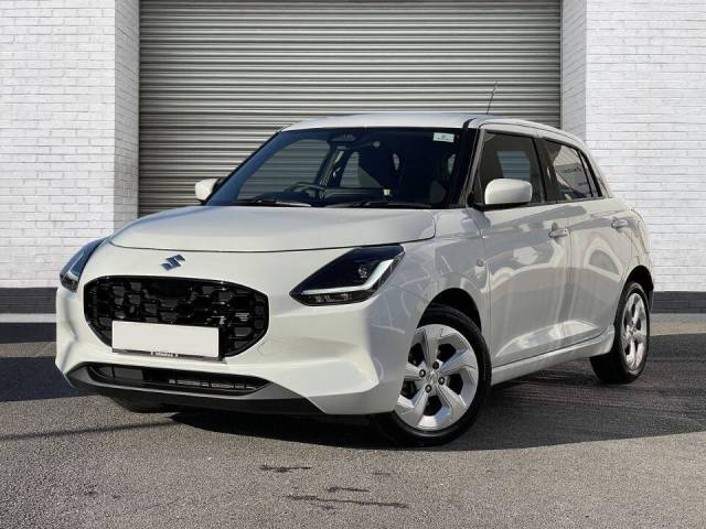 Suzuki Swift 1.2 Mild Hybrid Motion 5dr CVT Hatchback Petrol WHITE