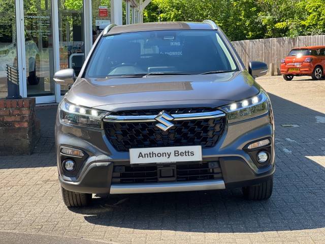 2023 Suzuki S-Cross 1.5 Hatchback Motion