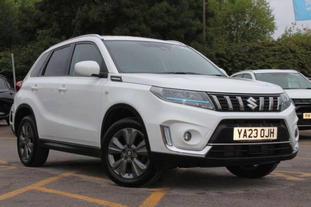 Suzuki Vitara 1.4 Boosterjet 48V Hybrid SZ-T 5dr SUV Hybrid White
