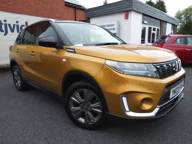 Suzuki Vitara 1.4 Boosterjet MHEV SZ-T Euro 6 (s/s) 5dr SUV Hybrid Solar Yellow