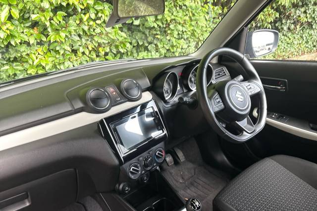 2022 Suzuki Swift 1.2 Dualjet 83 12V Hybrid SZ-L 5dr