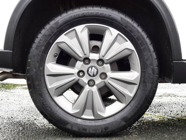 Suzuki Vitara 1.4 Boosterjet SZ-T SUV 5dr Petrol Auto Euro 6 (s/s) (140 ps) SUV Petrol White