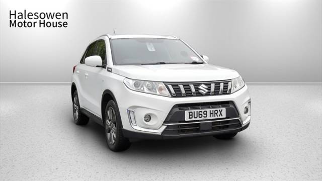 Suzuki Vitara 1.4 Boosterjet SZ-T SUV 5dr Petrol Auto Euro 6 (s/s) (140 ps) SUV Petrol White