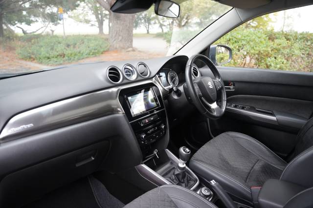 Suzuki Vitara 1.4 Boosterjet 48V Hybrid SZ5